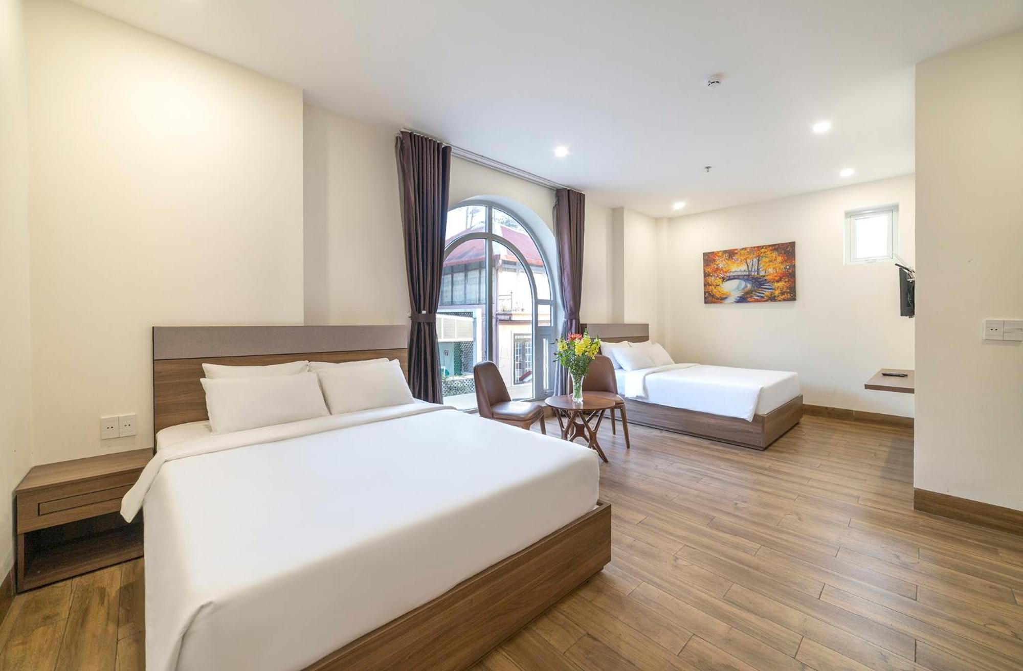 Taladalat Hotel Bagian luar foto